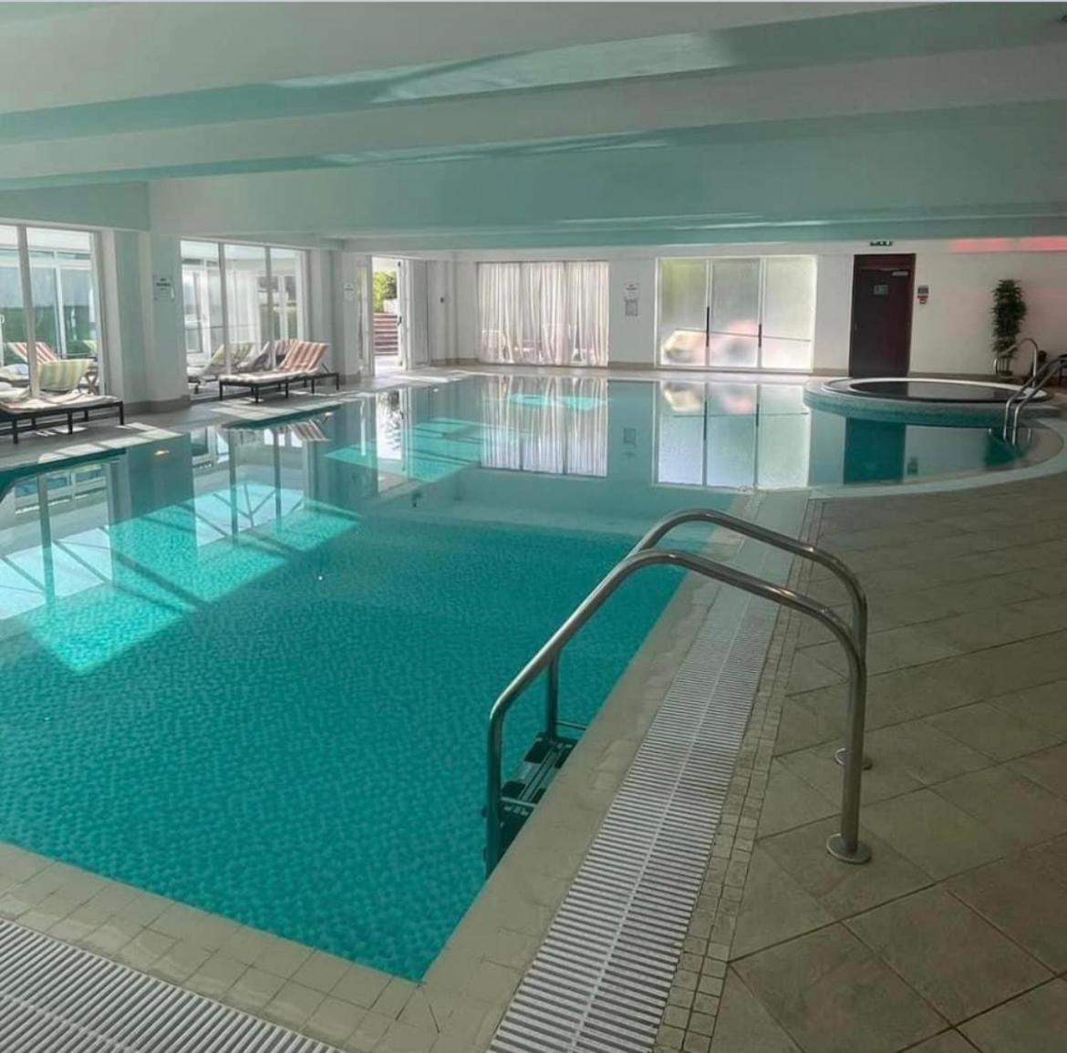 Towers Hotel & Spa Swansea Luaran gambar