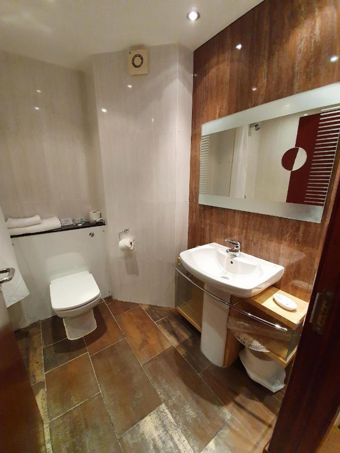 Towers Hotel & Spa Swansea Luaran gambar